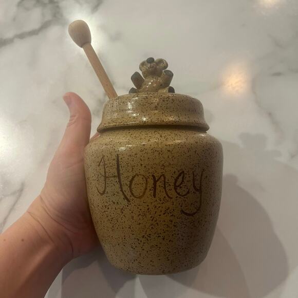 Honey Pot Wizard of Clay II 19+ Teddy Top Honey Comb Ceramic Vintage Hand Made - Picture 1 of 4